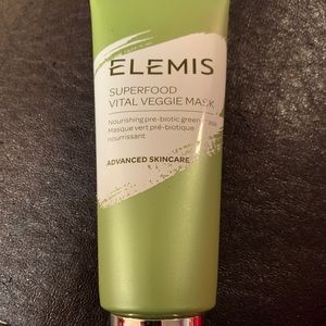 Elemis superfood viral veggie mask. BRAND NEW!!!